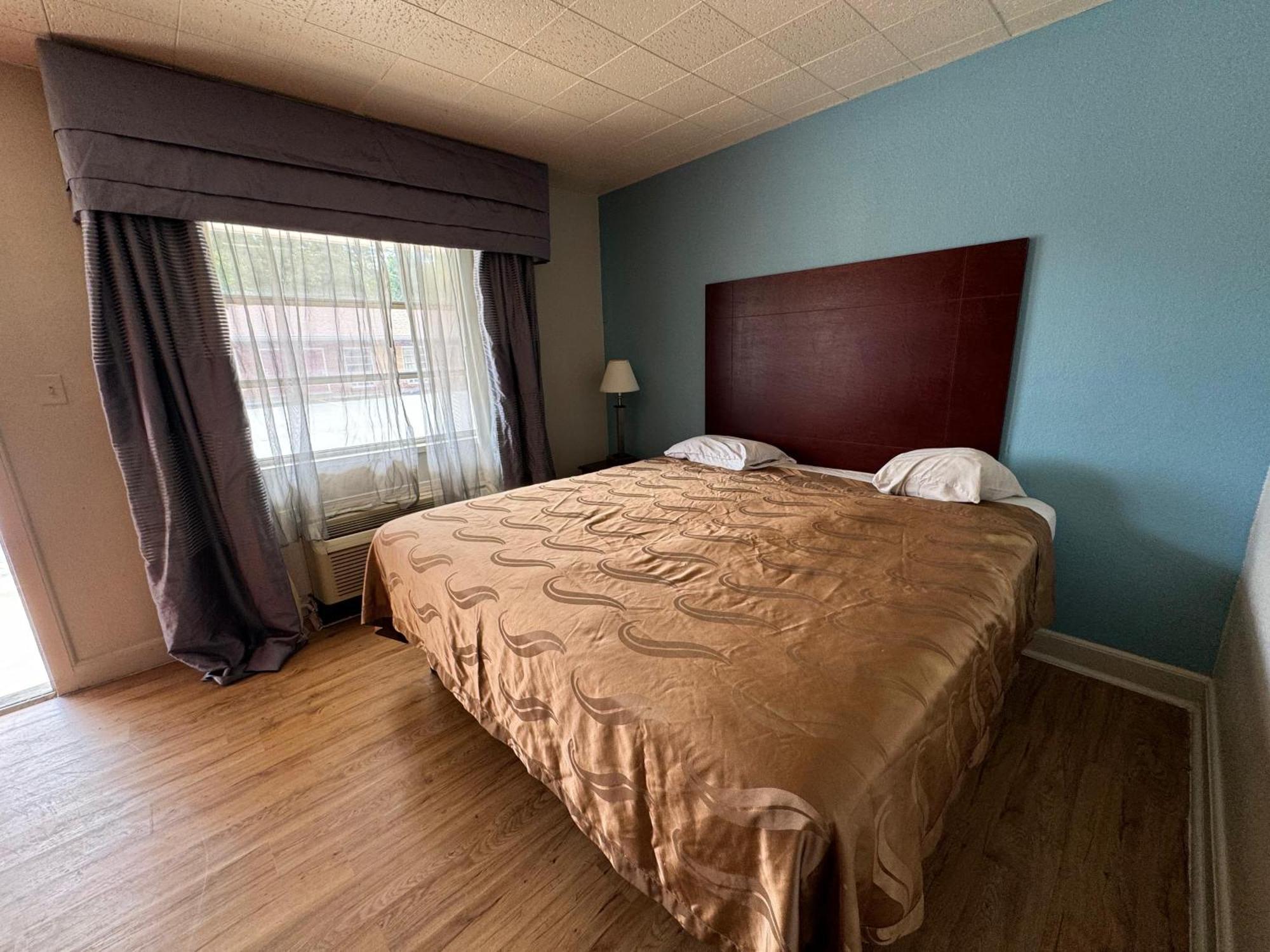 Travel Inn By Oyo Danville Us-29 Экстерьер фото